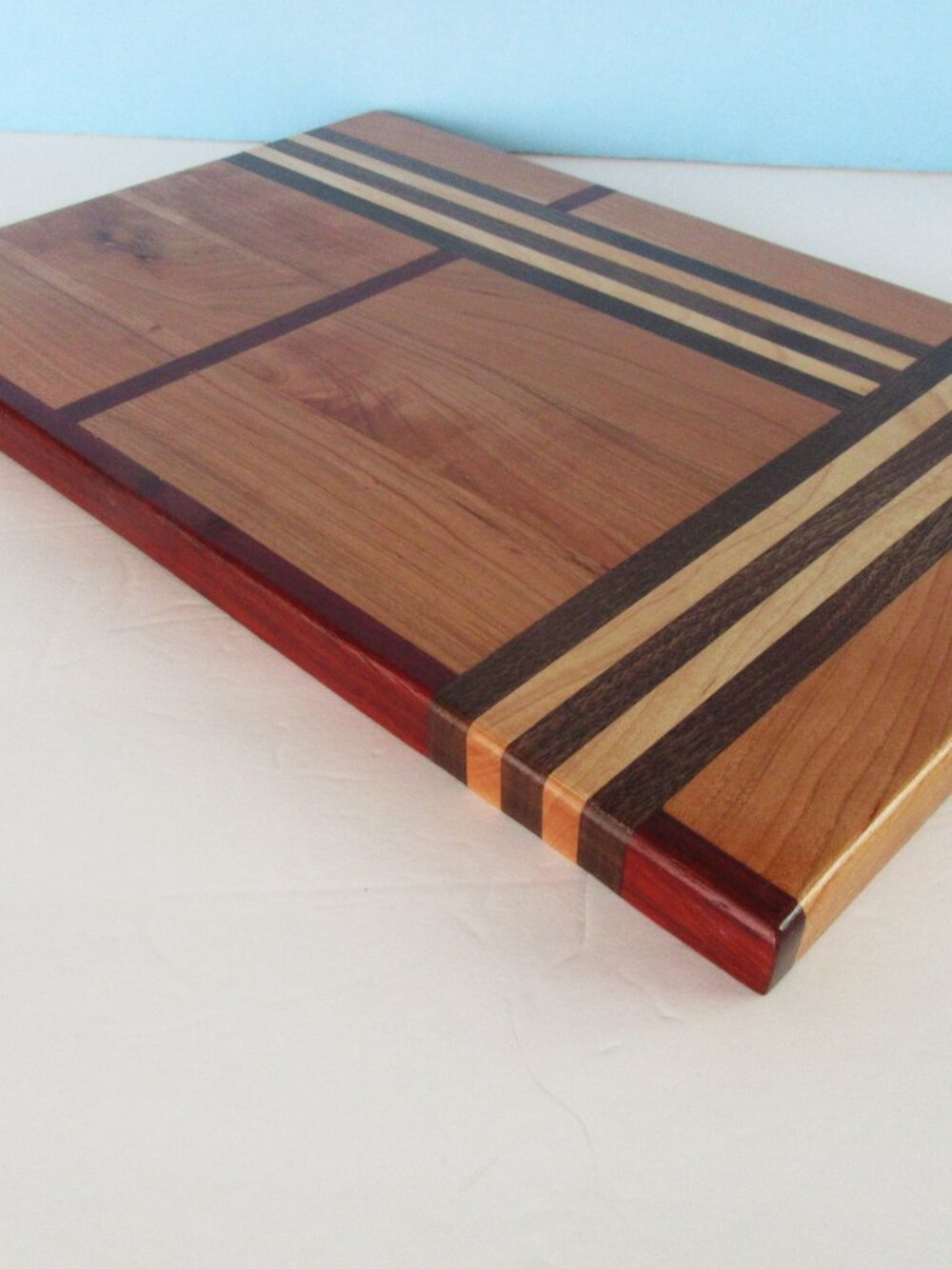 Hand Crafted wood charcuterie serving board tray - walnut, cherry, maple - NEW